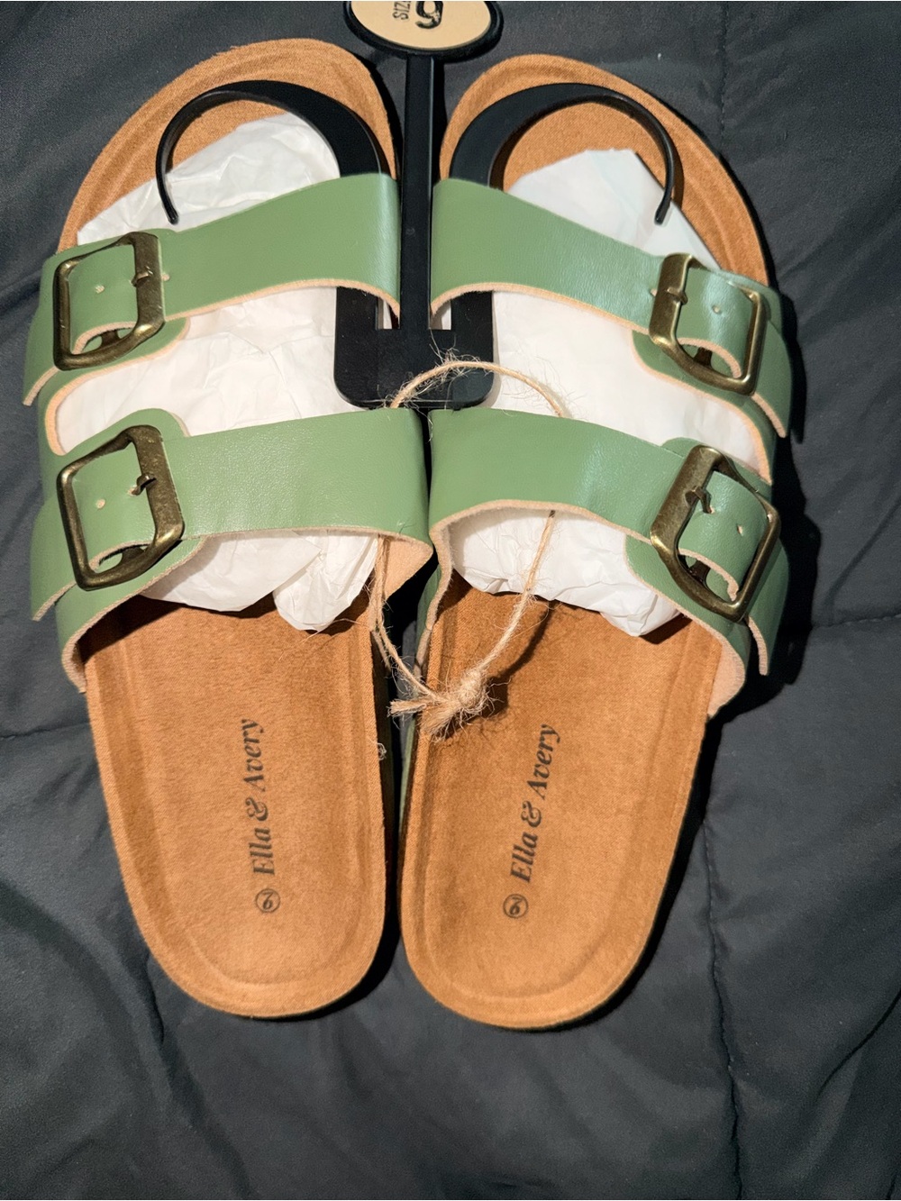 Women's Adjustable Double-Buckle Sandals in Sage Green
